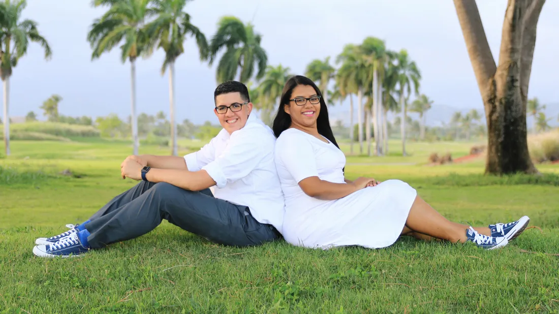 Portrait of Omar Gerardo with his wife Iraida Liz